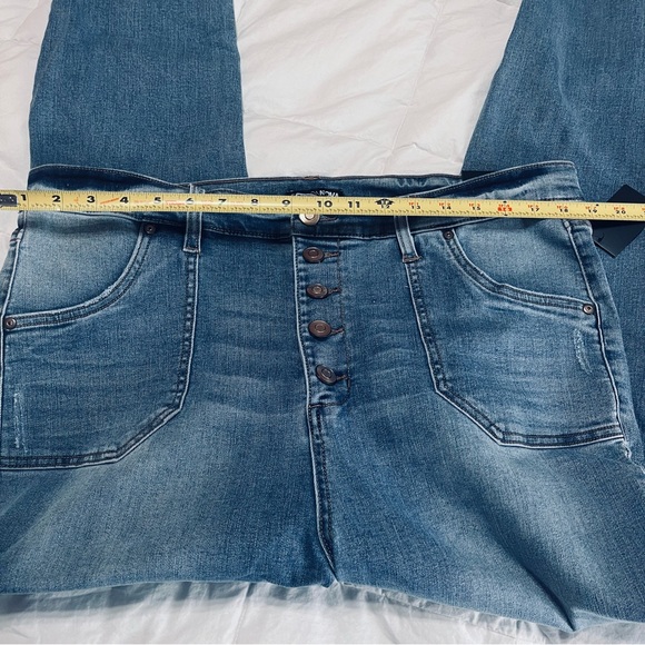 NWTs Tall/Long HighRise Skinny Jeans Sz 16 - Picture 8 of 10